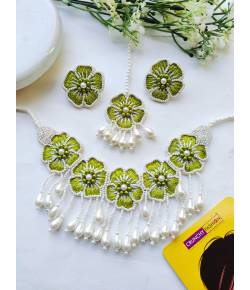 Handmade Mehndi Green Floral Jewellery Set for Haldi-Mehndi Ceremony