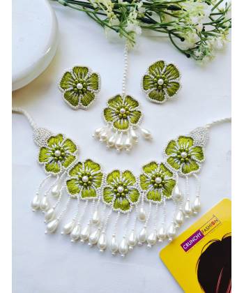 Handmade Mehndi Green Floral Jewellery Set for Haldi-Mehndi Ceremony