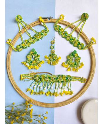 Green-Yellow handmade Floral Jewellery Set for the Haldi 