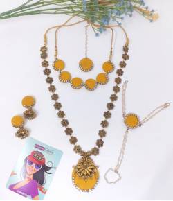  Handmade Yellow Fabric Kundan Studded Jewellery Set for Haldi Mehndi