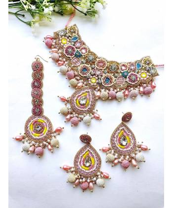 Pink Floral handmade Jewellery Set for Haldi & mehndi