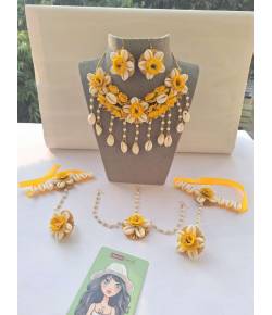 Yellow Floral Kodi Work Jewellery Set For