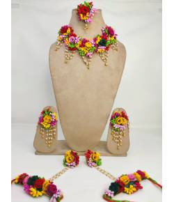 Multicolor Haldi-Mehndi Bridal Floral Jewellery Set with