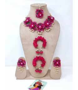 Pink Floral Bridal Haldi Mehndi Jewellery Set for Fashionable Women