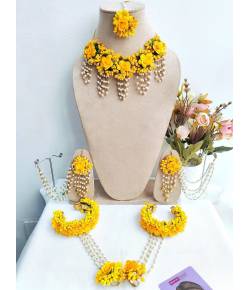 Yellow Floral Haldi/Mehndi/Baby Shower Bridal Jewellery Set