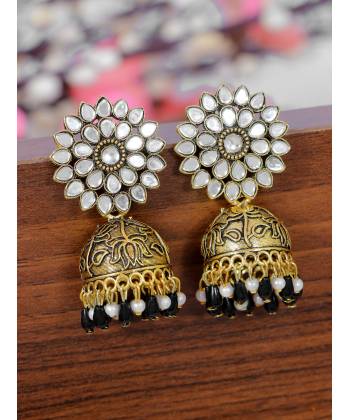 Crunchy Fashion Gold-Tonned Kundan Floral  Earring Set RAE2122