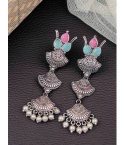 Crunchy Fashion  Layered Oxidised Stone& Pearl Earrings RAE2267