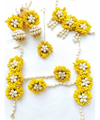 Floral Whisper Yellow-White Haldi Bridal Jewelry Set for Women