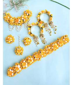 Assorted Floral Delight - Handcrafted Faux Jewellery Set for Occasions