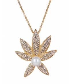 Twisted Leaf With a Pearl Pendant Necklace