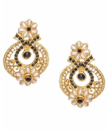 Posy Floret Crush Pearly Earrings