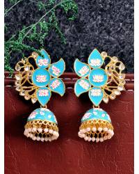 Buy Online Crunchy Fashion Earring Jewelry Gold Plated Pearl Hanging Earrings Jewellery RAE0267