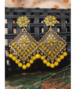 Embellished Gold Plated Square Yellow Kundan Dangler Earrings 