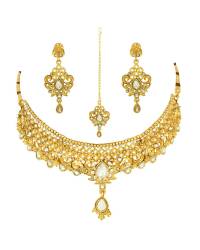 Buy Online Crunchy Fashion Earring Jewelry Traditional Golden Chand shape Red Pearl Beads Kundan Maang Tika CFTK0013 Jewellery CFTK0013