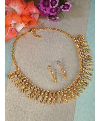 Gold Plated Artistic Necklace Set