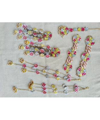 Blossom Bliss: Handmade Beaded Floral Jewellery Set for Haldi-Mehndi- Set of Earrings, Tikka, Bracelets and Kaliras