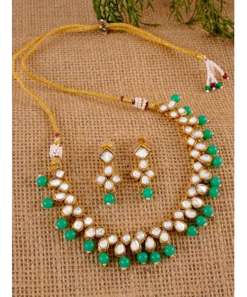 Traditional Wedding Collection Choker Necklace Green Pearls and Kundan Work  With Earrings RAS0291